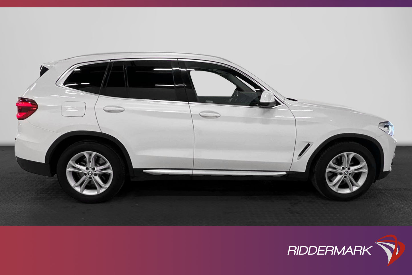 BMW X3 xDrive20i Steptronic 184hk B-Värmare Navigation Drag