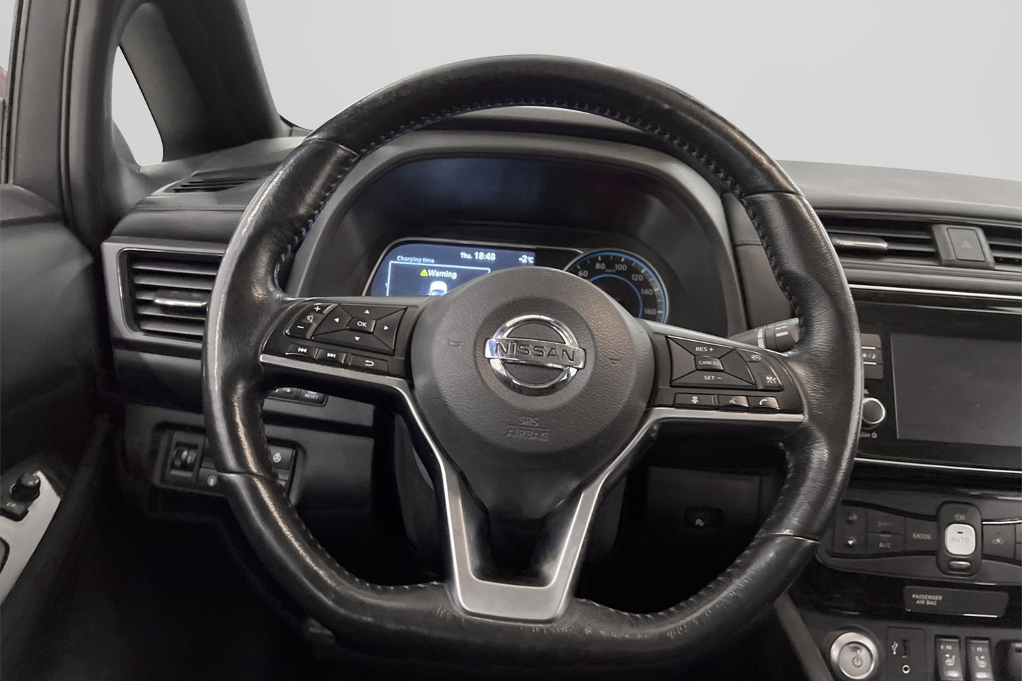 Nissan Leaf 150hk N-Connecta Värmare 360° Navi Välservad