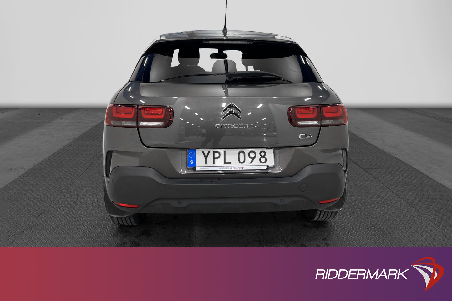 Citroën C4 Cactus 1.2 110hk Panorama Navi CarPlay P-Sensorer