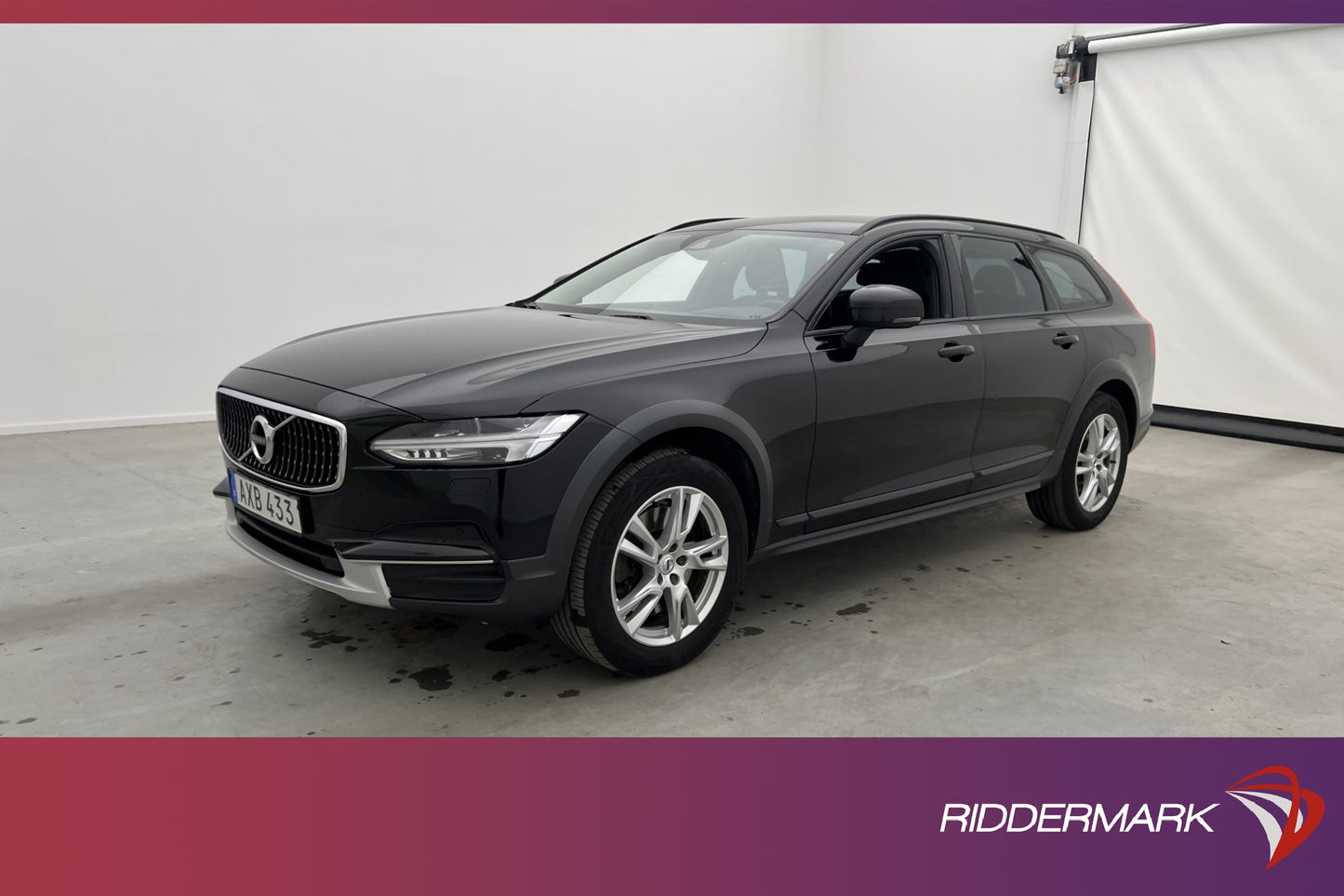 Volvo V90 Cross Country D4 AWD Kinetic VOC Drag Rattvärme