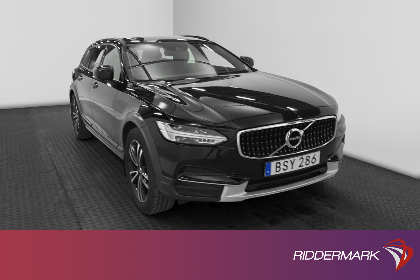 Volvo V90 Cross Country D4 AWD 190hk Kinetic Värmare Drag