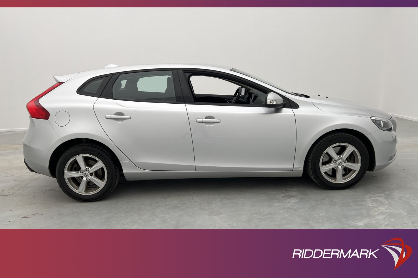 Volvo V40 D3 150hk P-sensorer 0,37l/Mil Euro 6