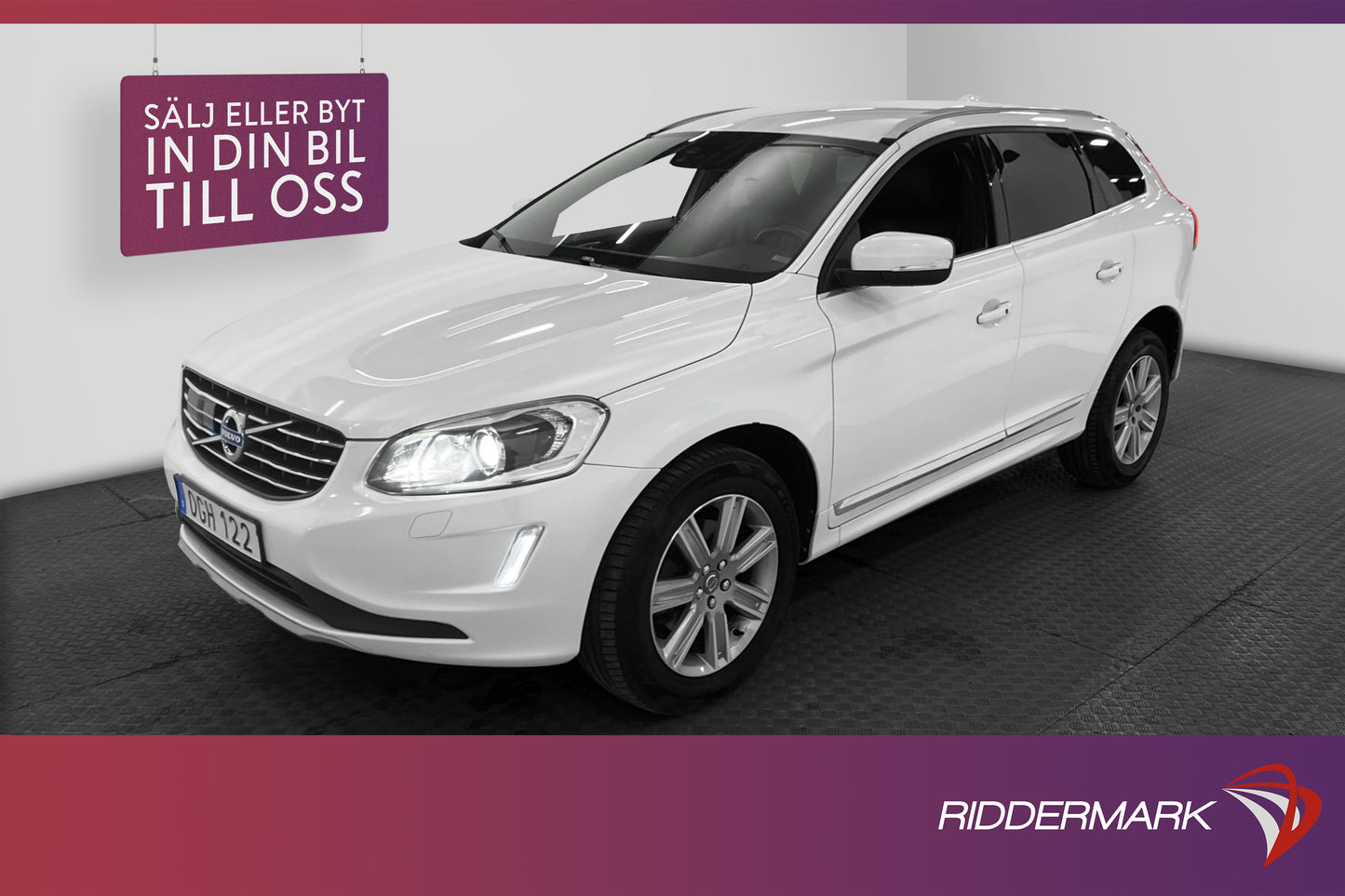 Volvo XC60 D4 AWD 190 hk Summum Skinn P-värmare BLIS Keyless