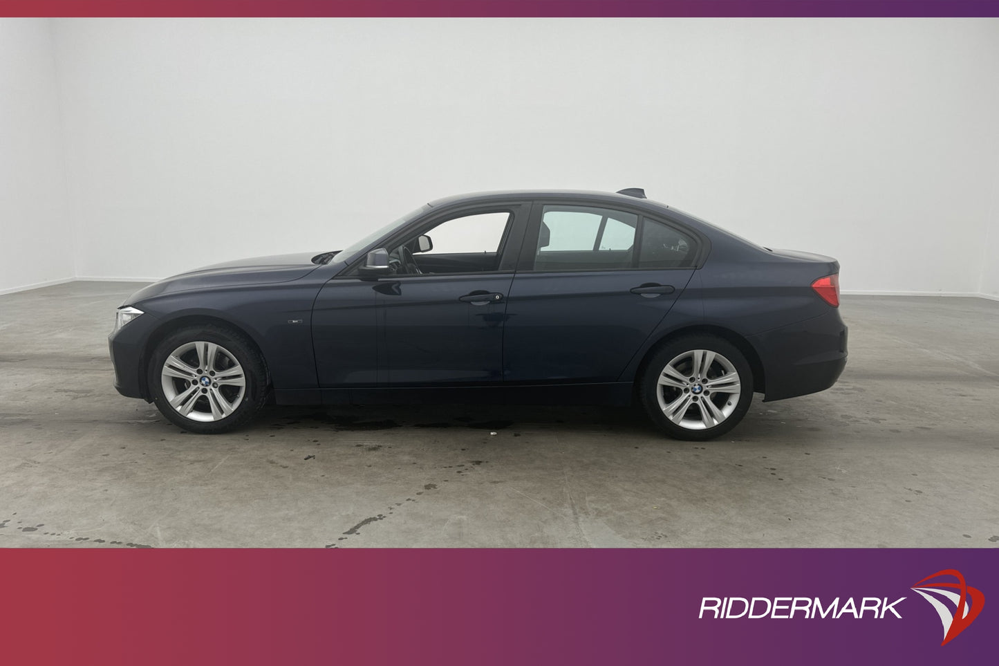 BMW 320 d xDrive Sedan Sport line HiFi Sensorer Dragkrok