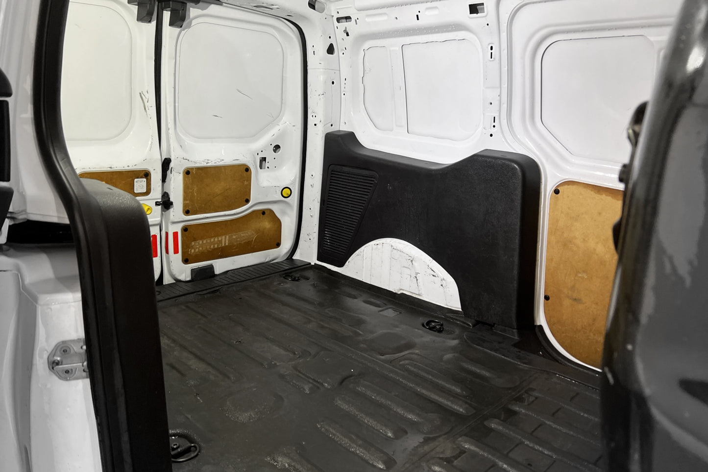 Ford Transit Connect LWB 120hk Värmare Drag B-Kamera 1-Ägare