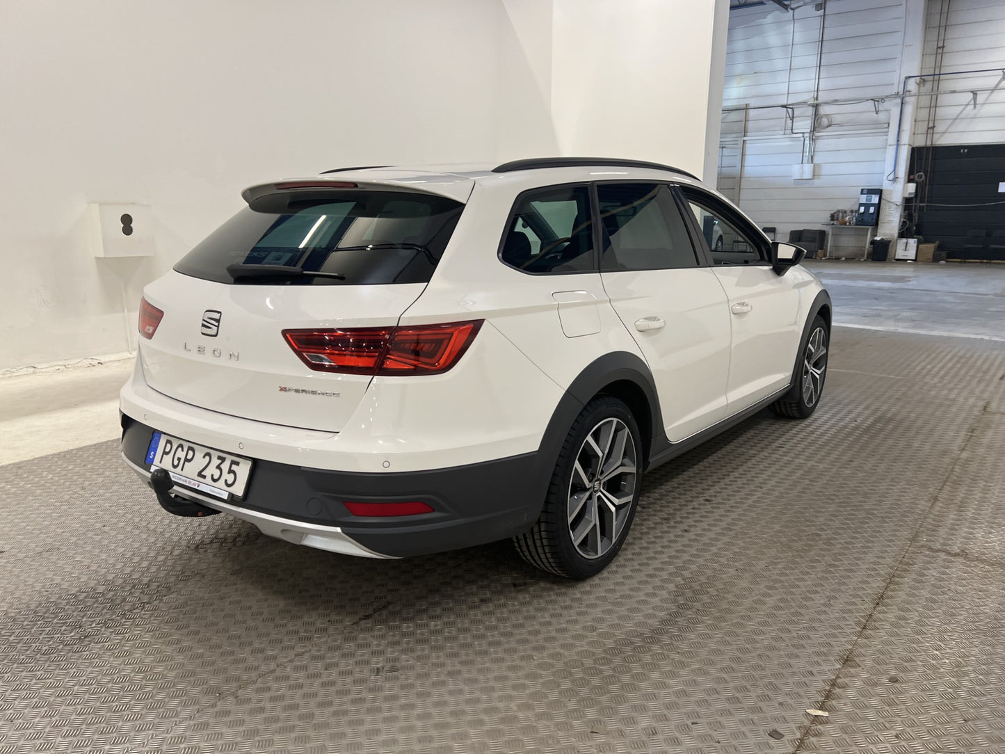 SEAT Leon X-Perience 1.4 TSI M-värm B-kamera Halvskinn Drag