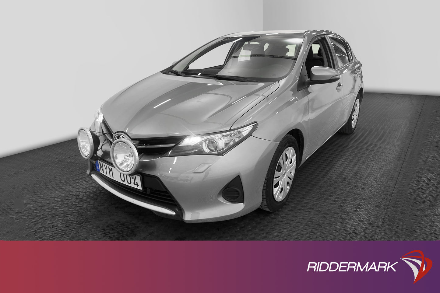 Toyota Auris 1.4 D-4D 90hk M-Värmare Låg Mil 0.4L/Mil