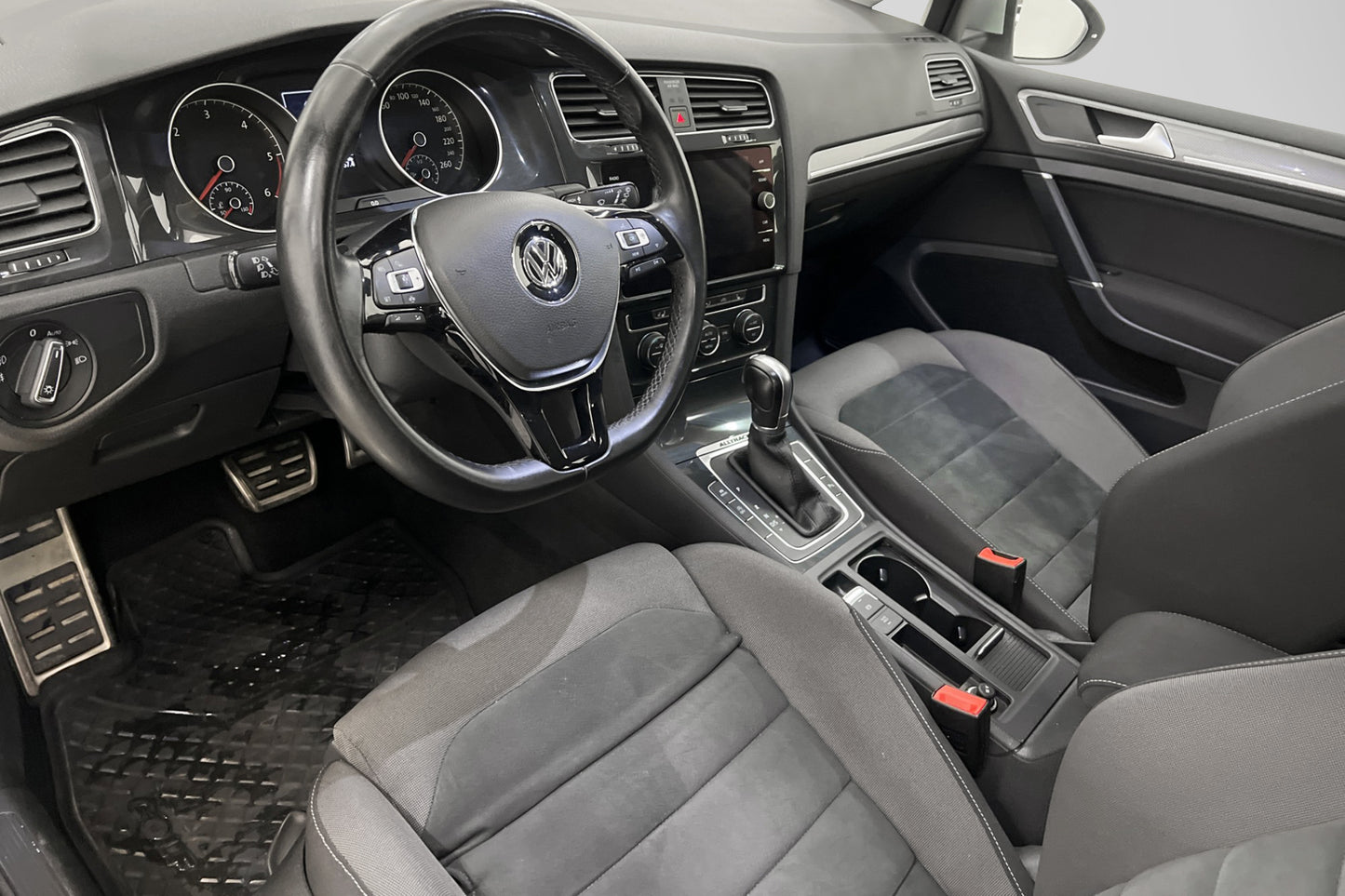 Volkswagen Golf Alltrack 4M 184hk Premium Värm Drag Kamera