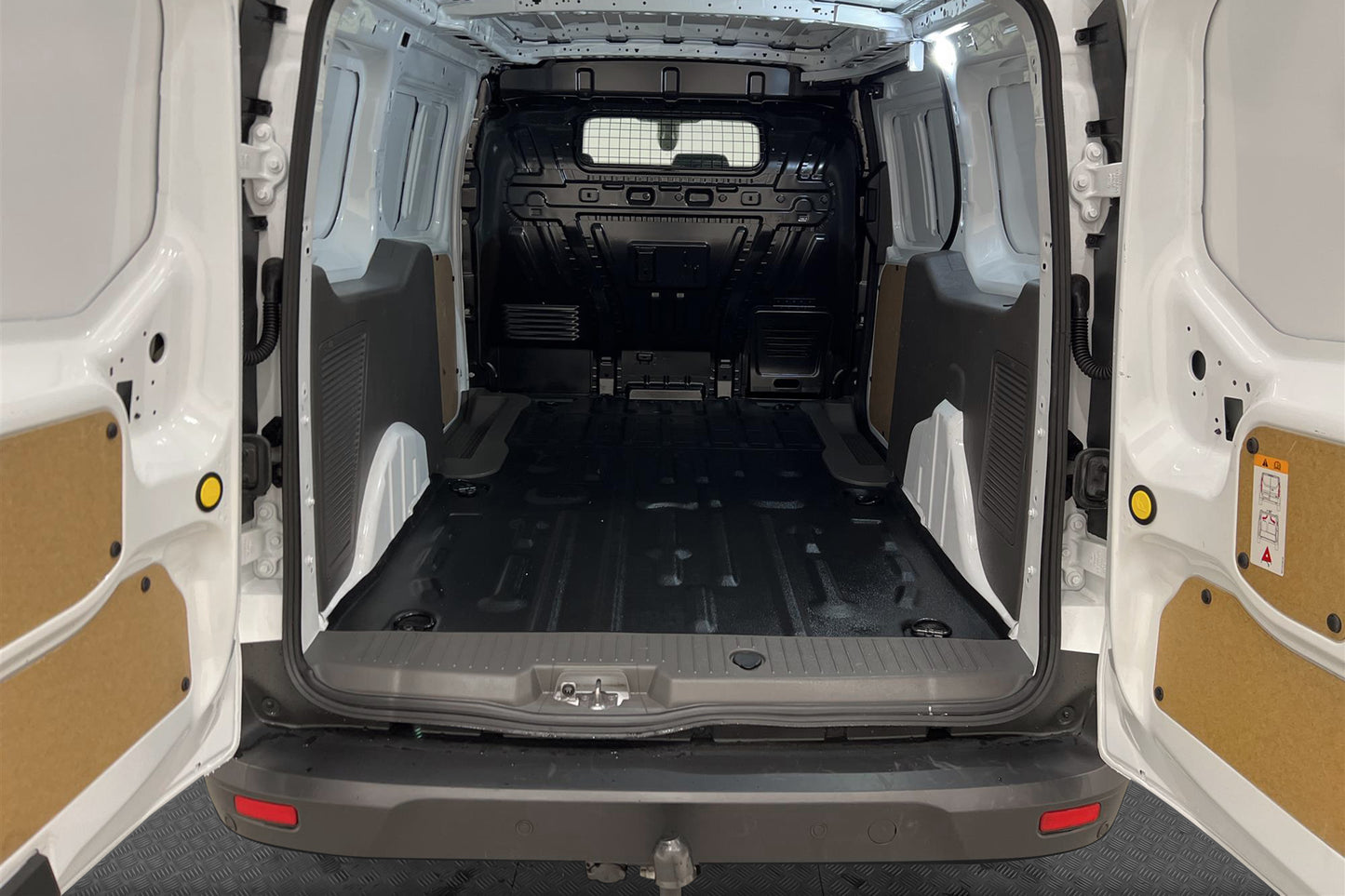 Ford Transit Connect LWB Automat 120hk Värmare Drag Moms