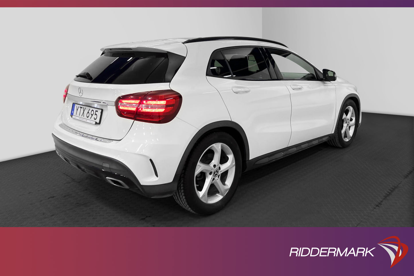 Mercedes-Benz GLA 200 d 136hk AMG Pano Halvskinn CarPlay