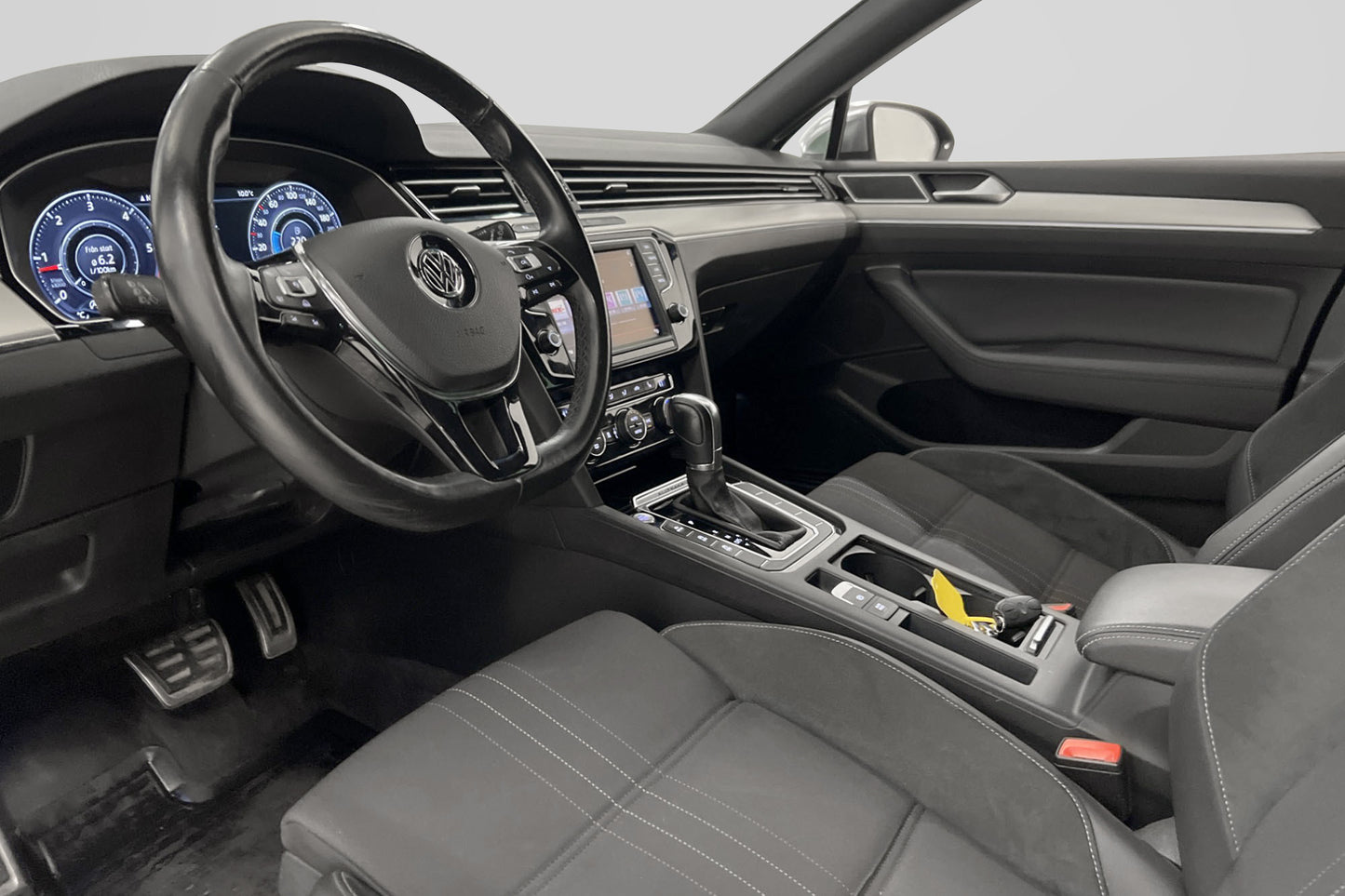 Volkswagen Passat Alltrack 4M Cockpit Värmare B-kamera Drag