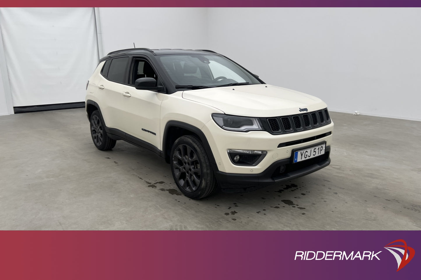 Jeep Compass 4xe 240hk Kamera Rattvärm Skinn Navi MOMS