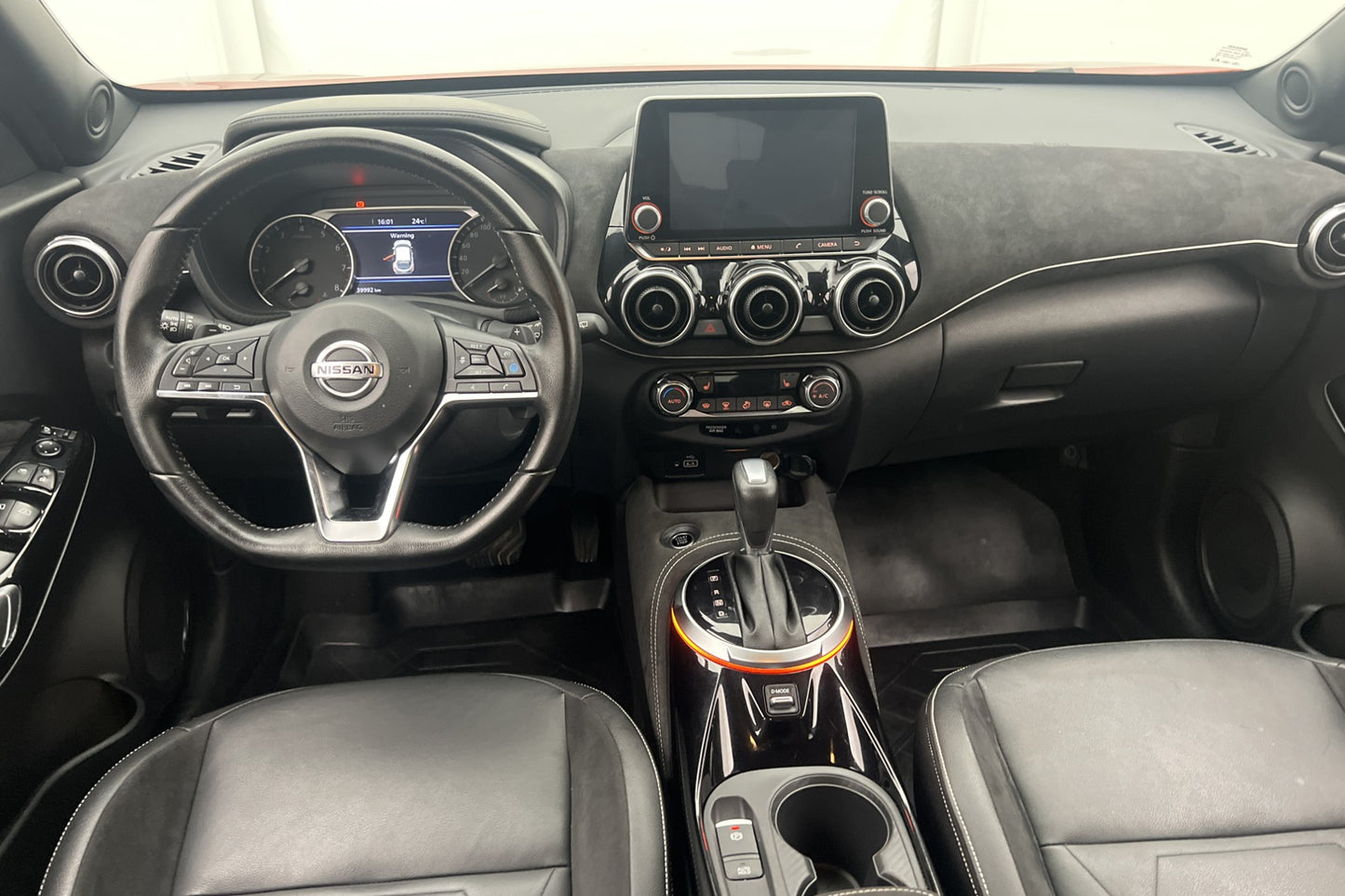 Nissan Juke 1.0 DIG-T 117hk N-Design Tech Pack 360° Keyless