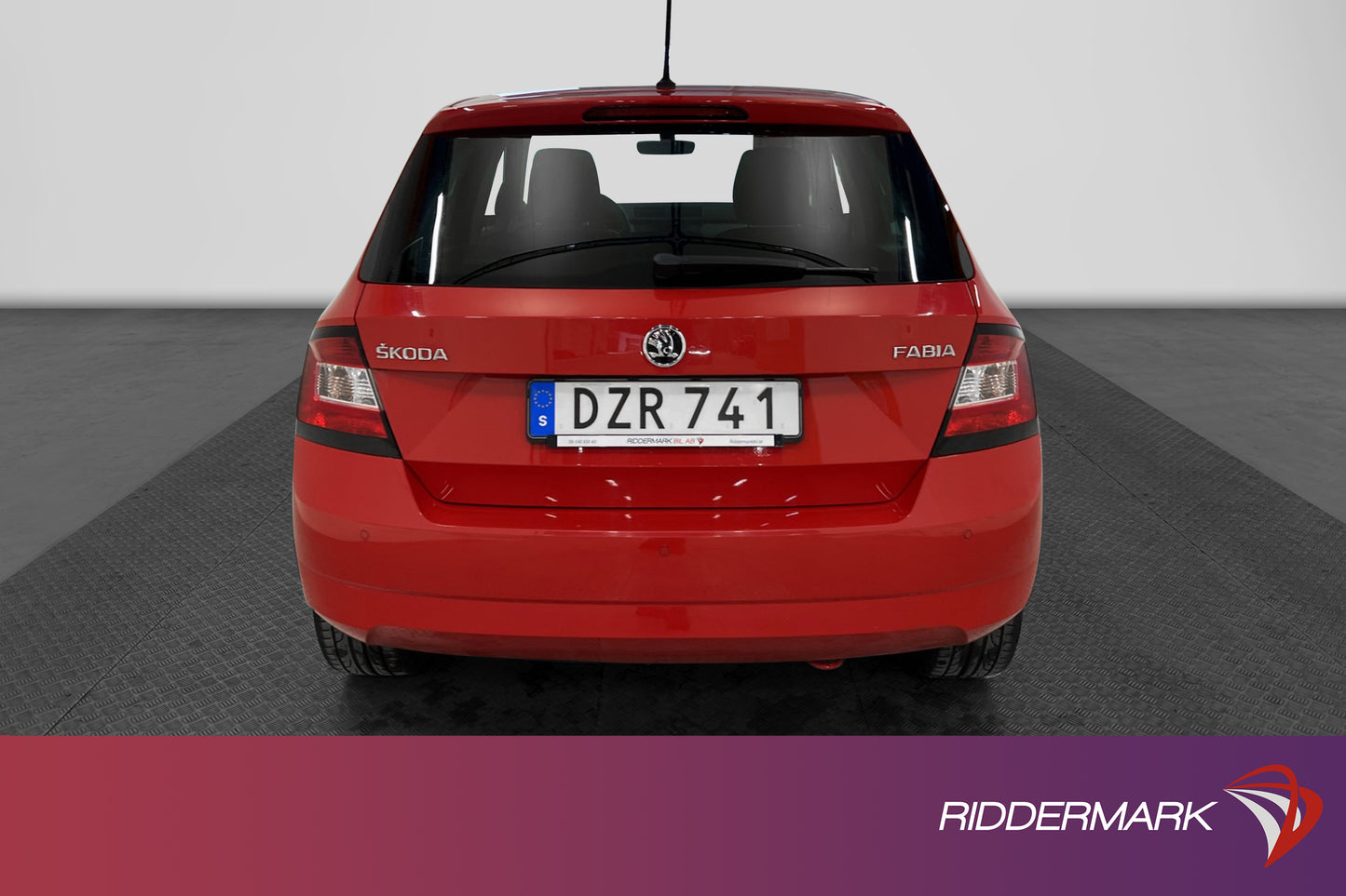 Škoda Fabia 1.2 TSI 90hk P-sensor Farthållare Nyservad