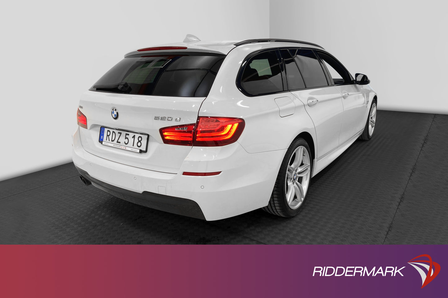 BMW 520d xDrive Touring 190hk M Sport Pano Harman/K Skinn