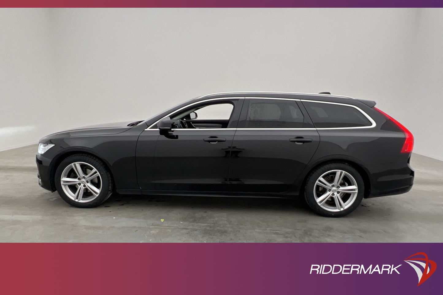 Volvo V90 D4 AWD Momentum VOC Värmare Sensorer Drag Välserv