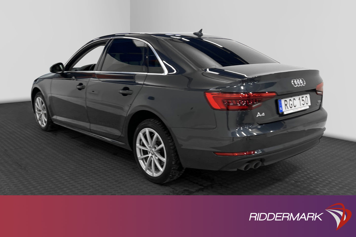 Audi A4 Sedan Quattro 190hk Proline Skinn Navi Keyless