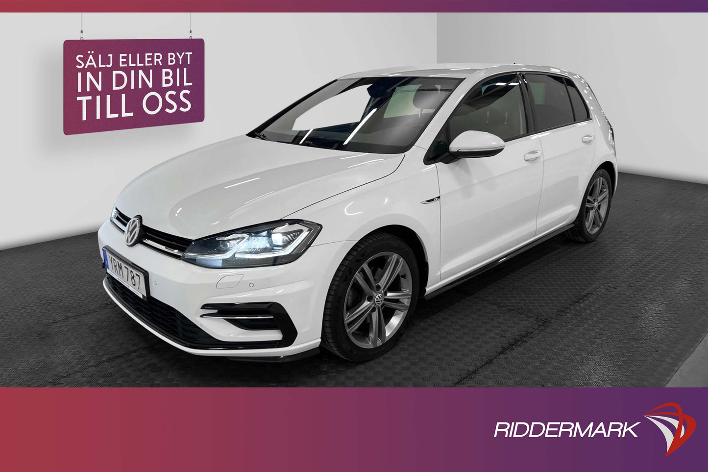 Volkswagen Golf 1.5 TSI 150hk Full R-line M-värm Carplay PDC