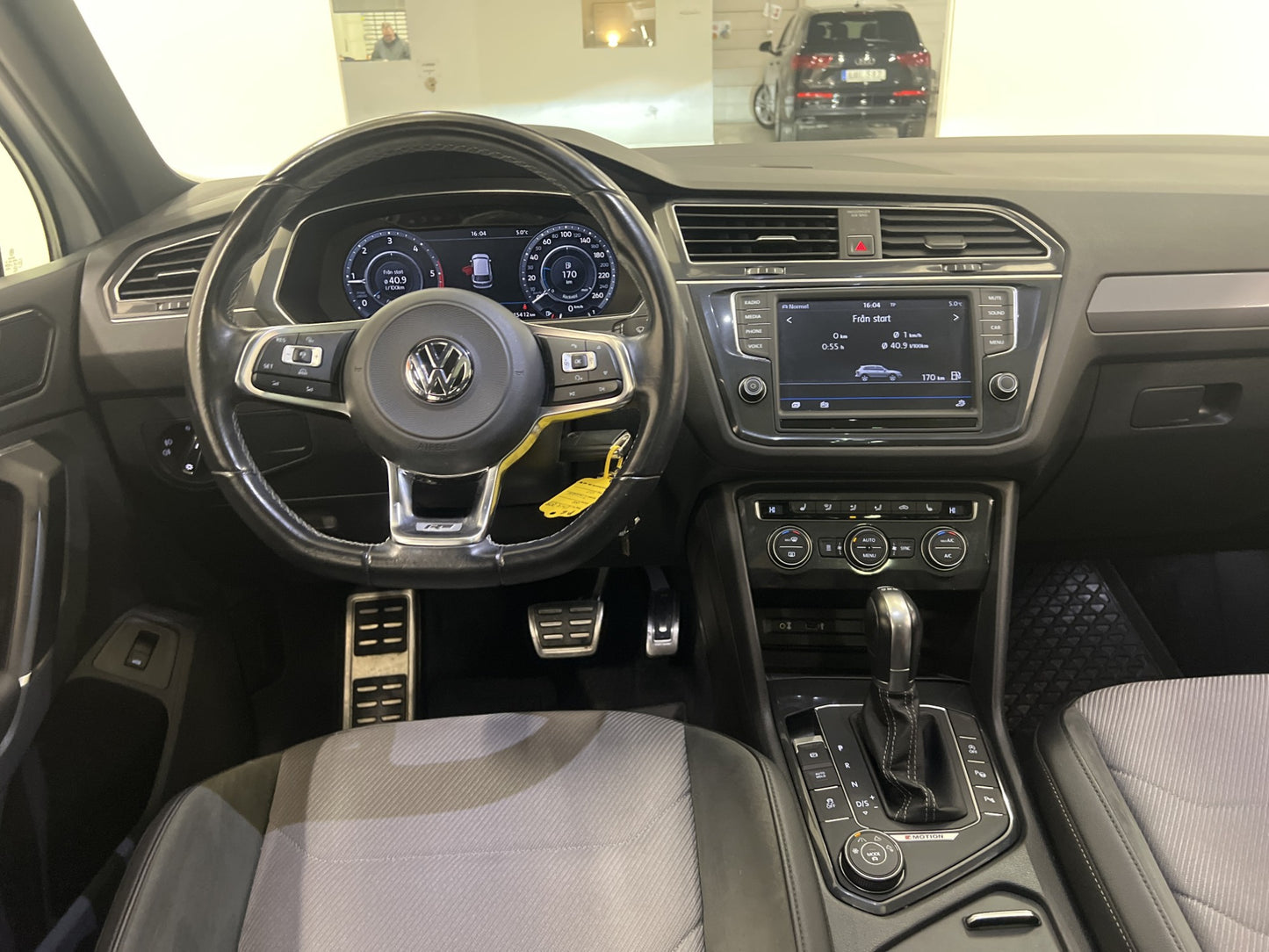 Volkswagen Tiguan TDI 4M 240hk R-line Pano Cockpit Värmare