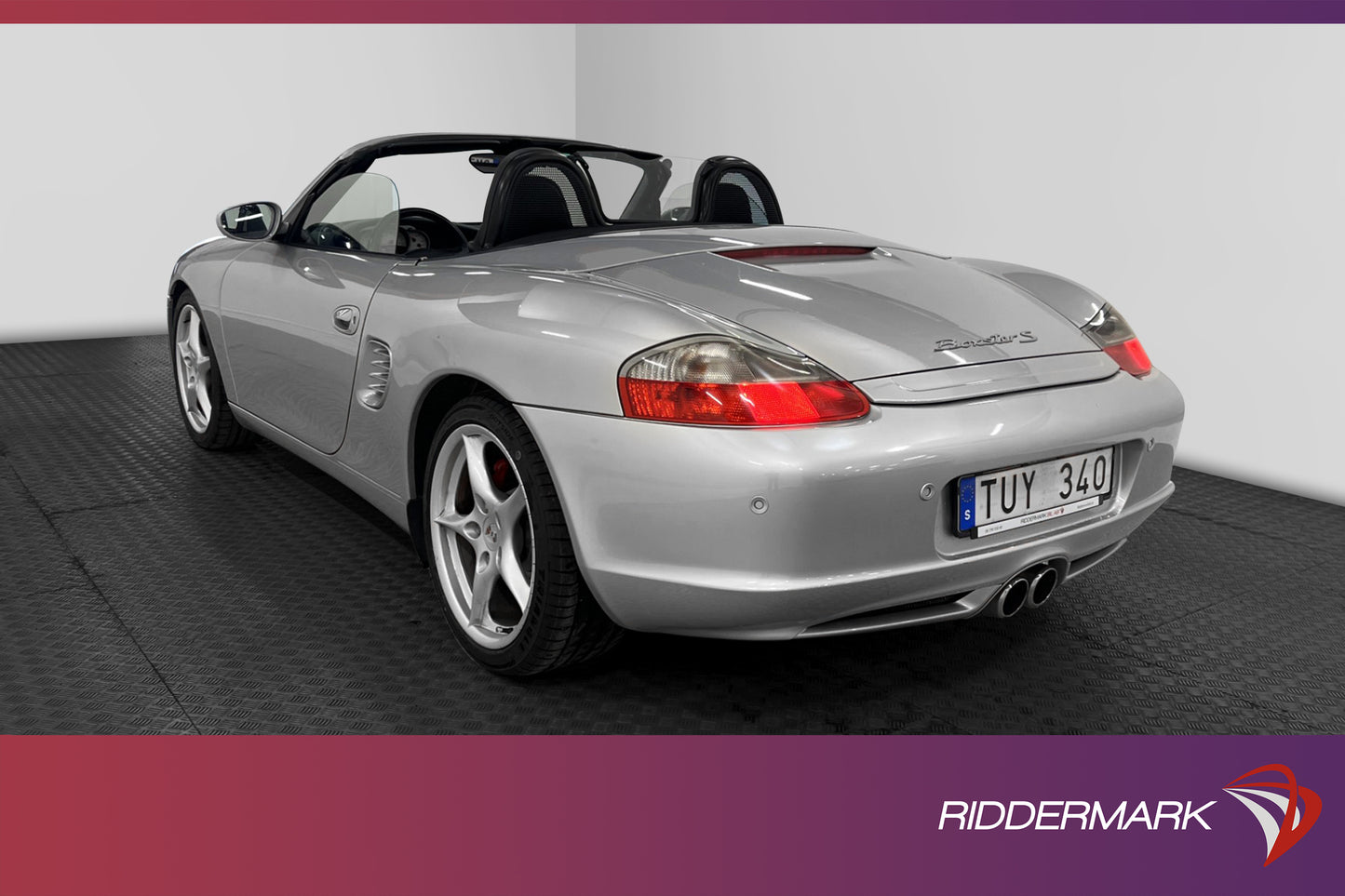 Porsche Boxster S 261hk BOSE Skinn P-sensorer Välservad Navi