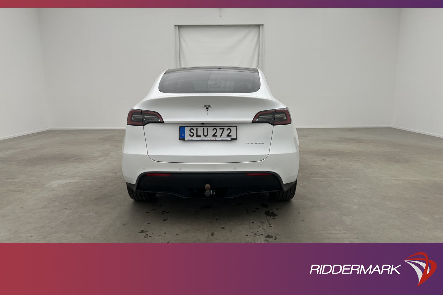 Tesla Model Y Long Range AWD 514hk Autopilot Dragkrok MOMS