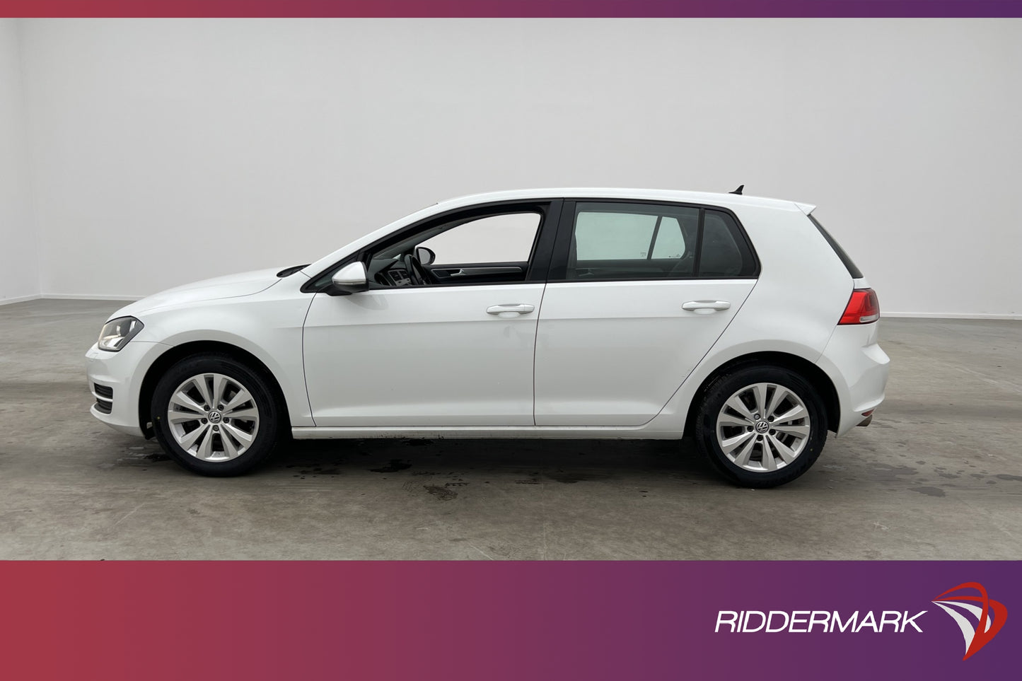 Volkswagen Golf 1.2 TSI 110hk Adaptiv CarPlay Välservad