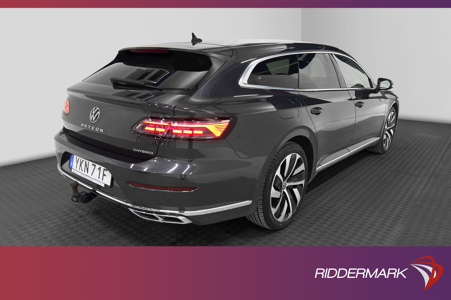 Volkswagen Arteon eHybrid 218hk R-Line Bkamera Drag MOMS