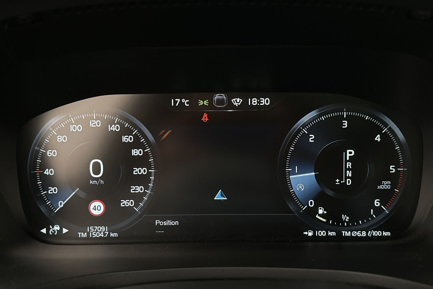 Volvo V60 D4 R-Design VOC Pano H/K HUD 360° Skinn Navi BLIS