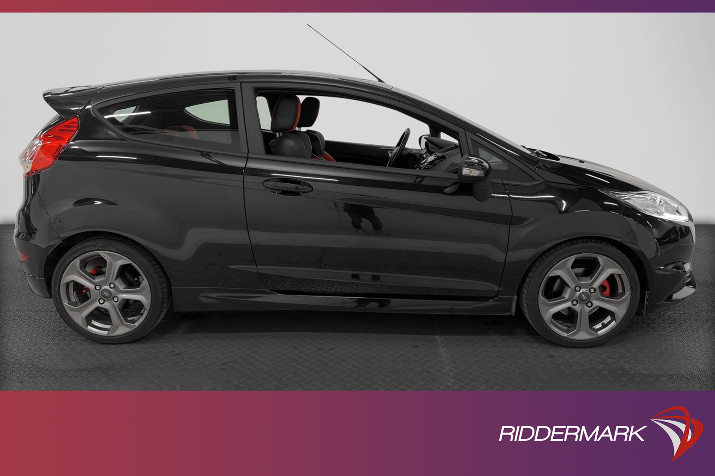 Ford Fiesta ST-2 182hk Recaro Sportvinge Välservad 0,59l/mil