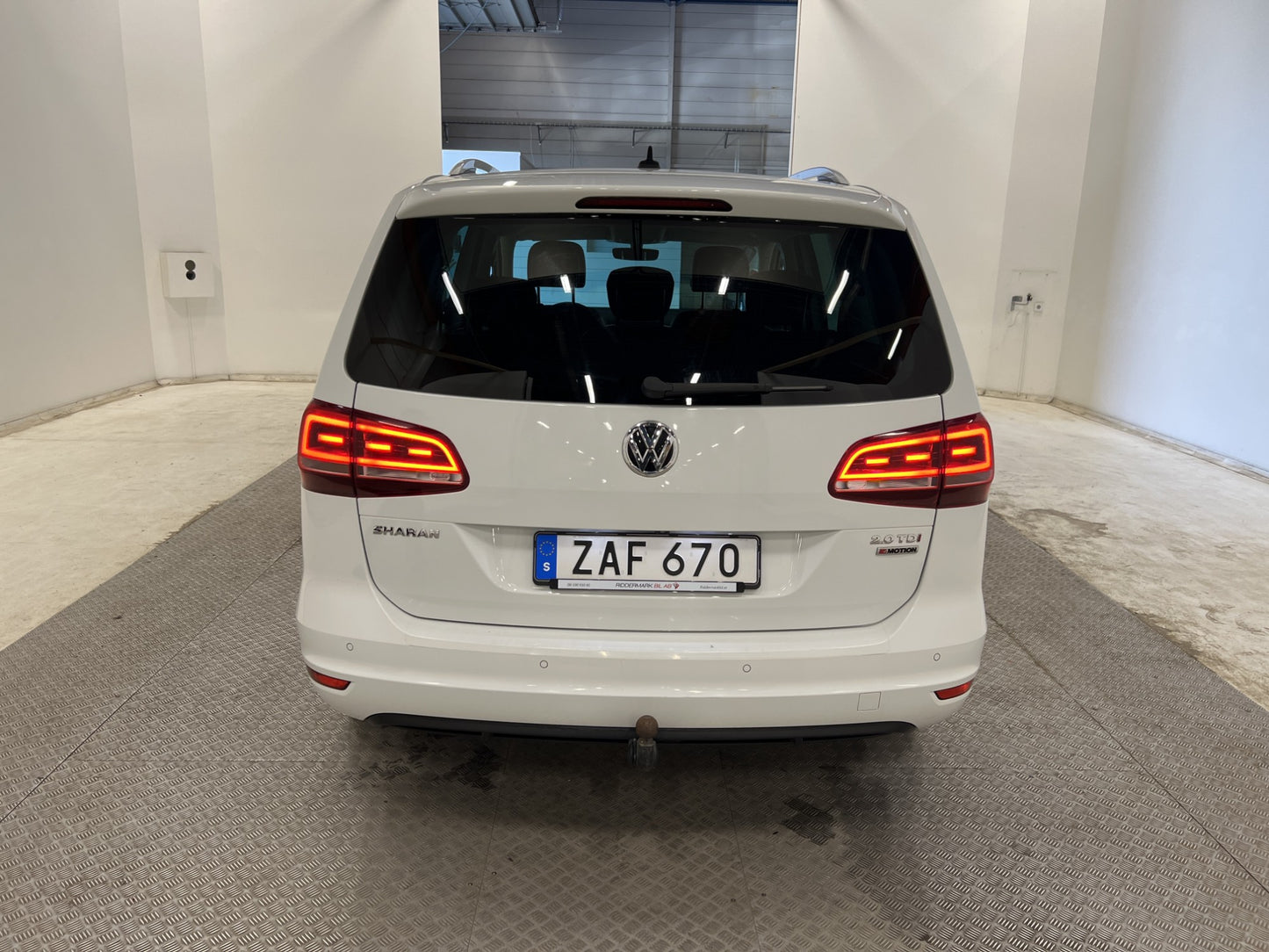 Volkswagen Sharan 4M 184hk 7-Sits Värmare Bkamera Dragpkt