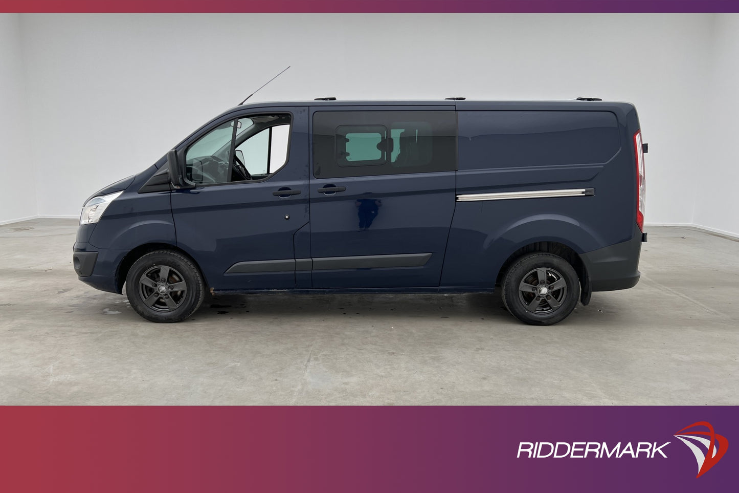 Ford Transit Custom Crew Van L2 155hk Värmare Drag B-Kamera