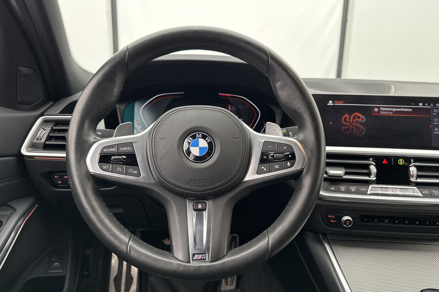 BMW 320 d xDrive M Sport HiFi Navi Ambient Keyless Drag