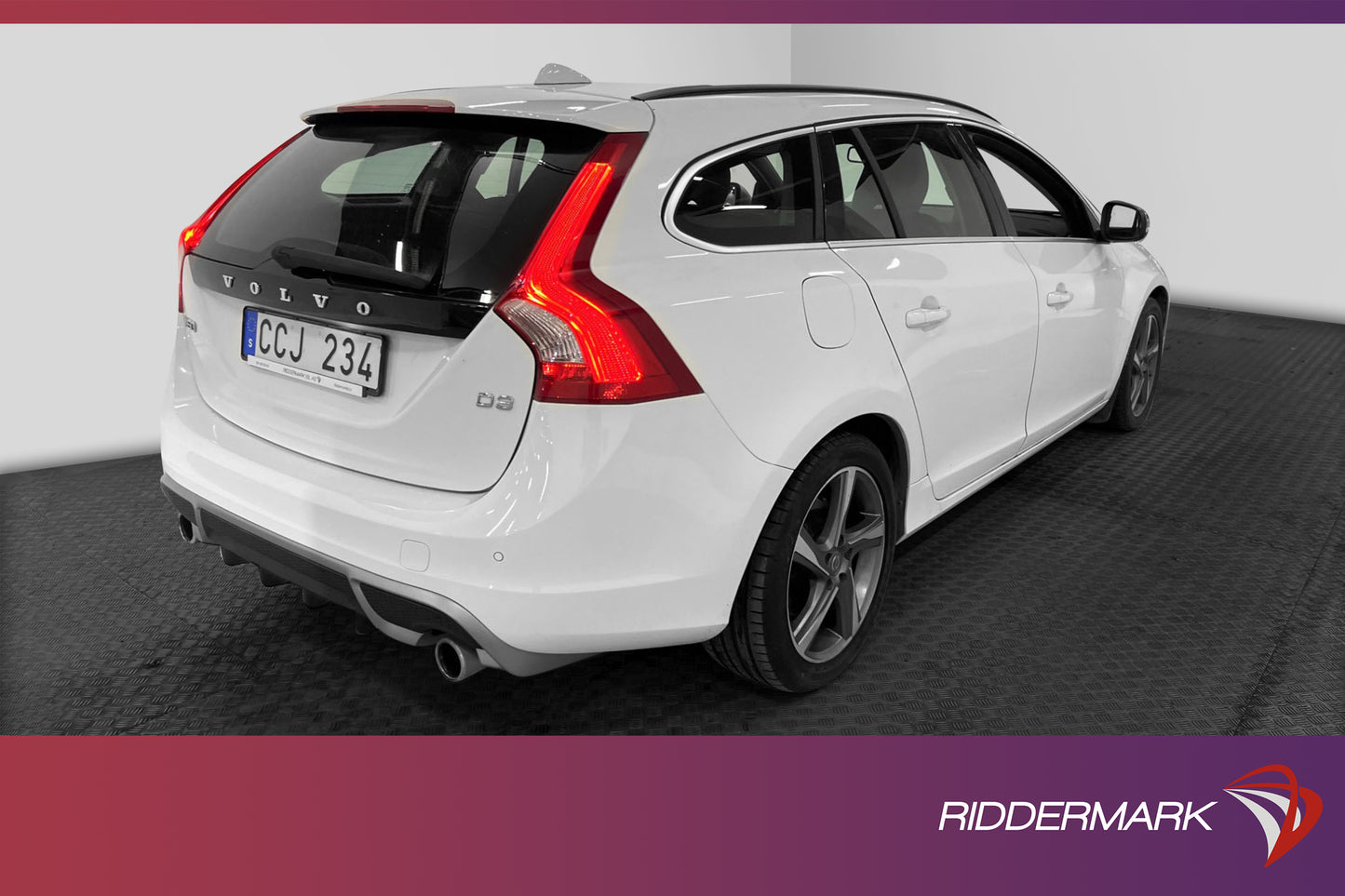 Volvo V60 D3 163hk R-Design D-värm Skinn Nyservad