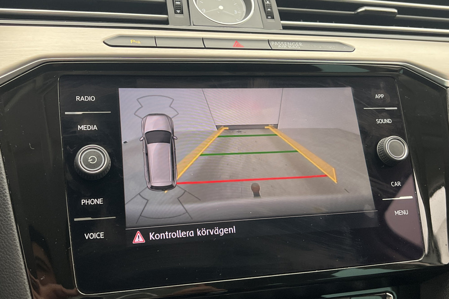 Volkswagen Passat 2.0 TDI 4M R-Line Cockpit Kamera Värm Drag