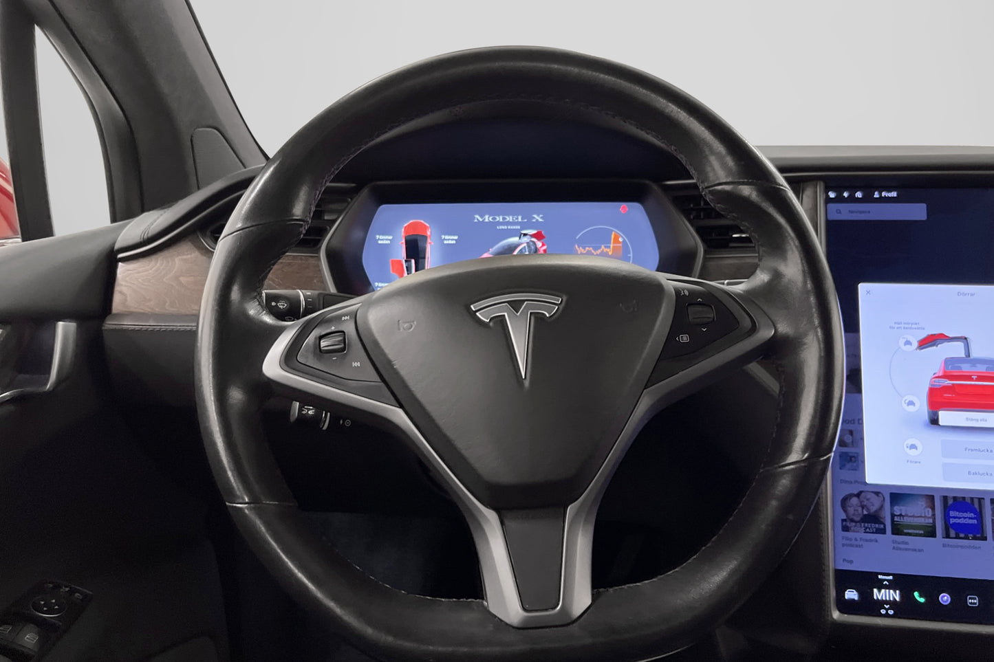 Tesla Model X Long Range 423hk Drag Kamera MOMS Svensksåld