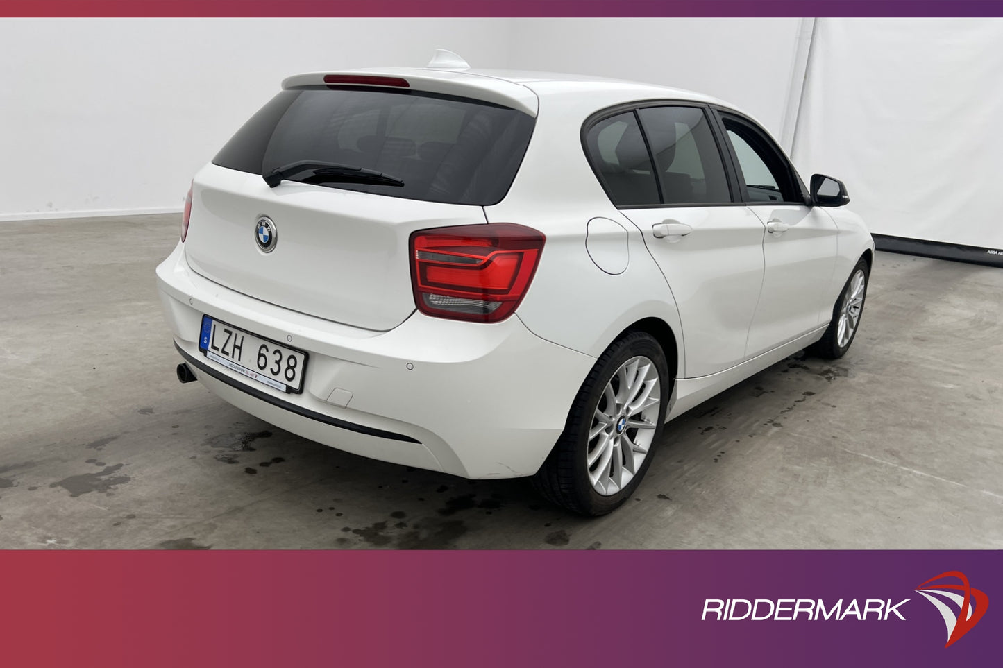 BMW 120 d Steptronic 184hk Sport line HiFi Skinn Välservad