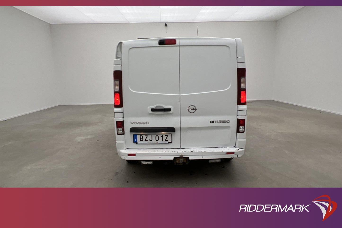 Opel Vivaro 1.6CDTI Värmare Dragkrok B-Kamera Moms 1-Ägare