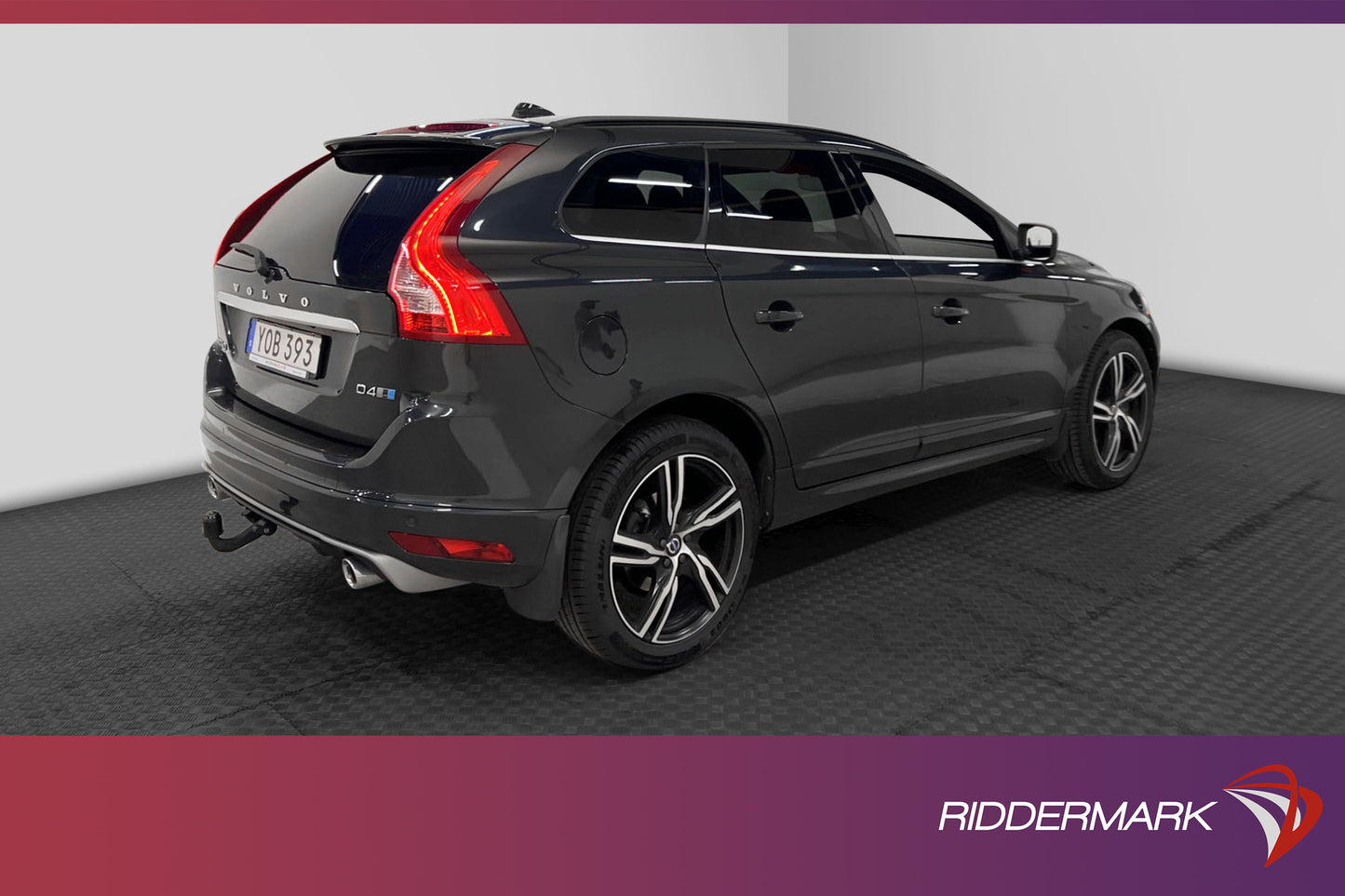 Volvo XC60 D4 AWD 190hk R-Design VOC Pano Kamera BLIS Drag