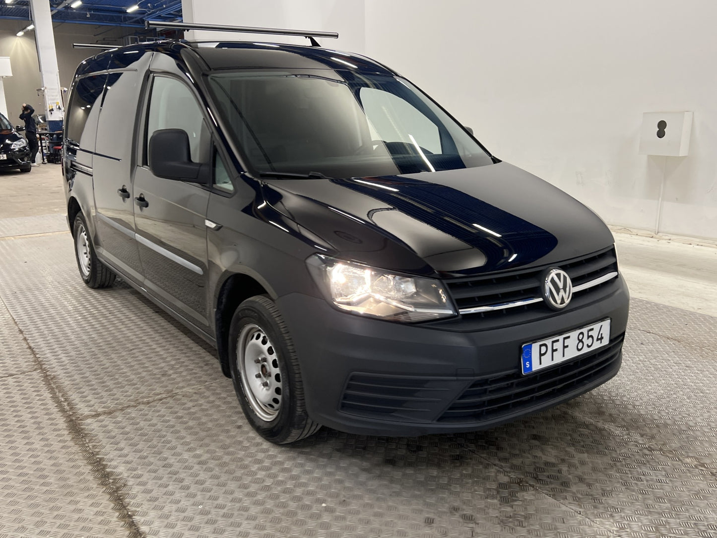 Volkswagen Caddy Maxi 2.0TDI DSG Värmare V-inredd Moms