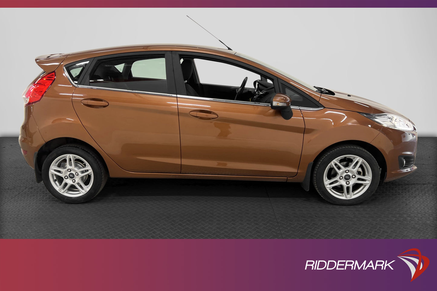 Ford Fiesta 1.0 EcoBoost 100hk 1 Bruk Nyservad 426kr Skatt