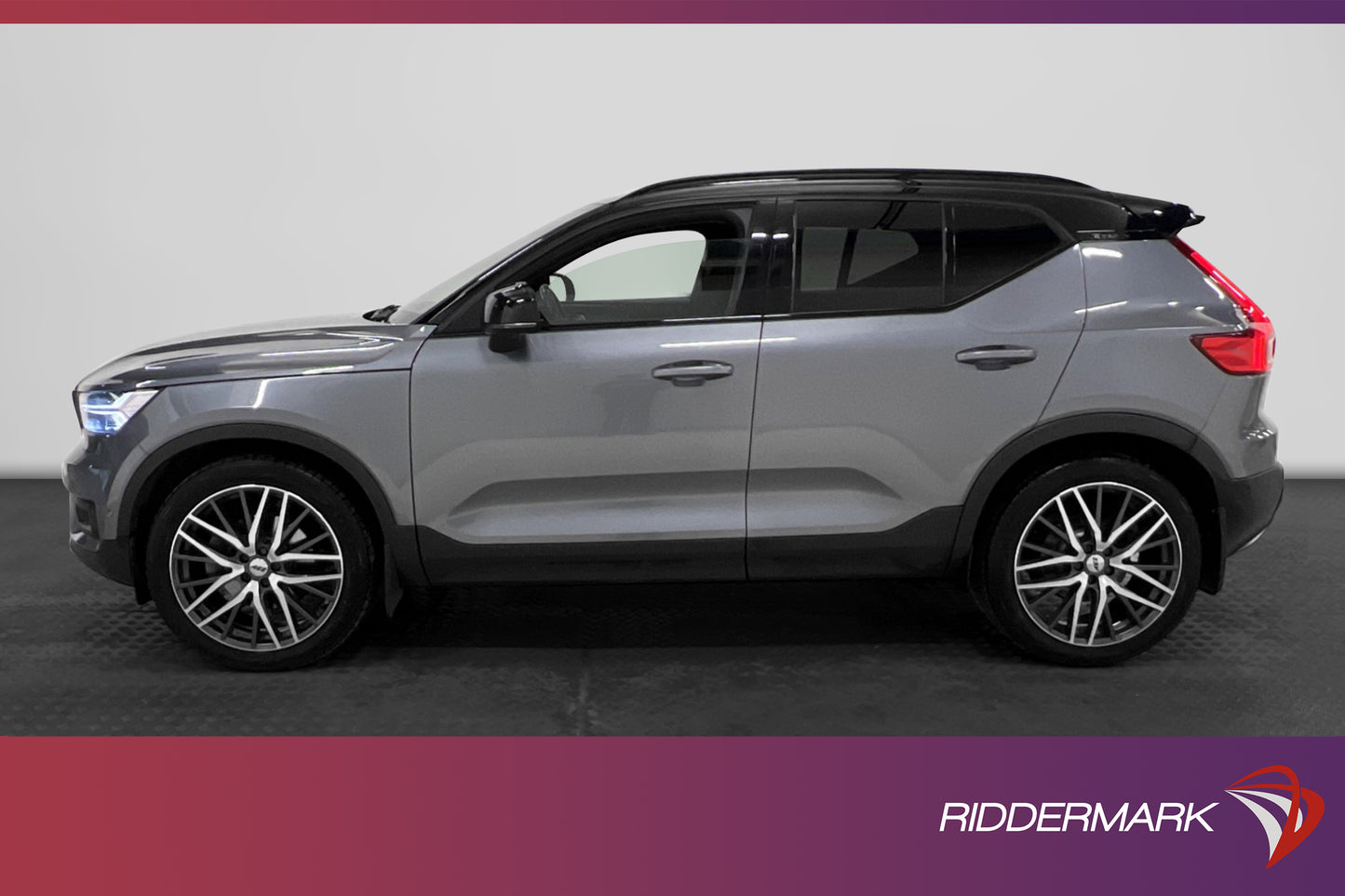 Volvo XC40 T5 AWD 247hk R-Design VOC Pano H/K 360° Navi Drag