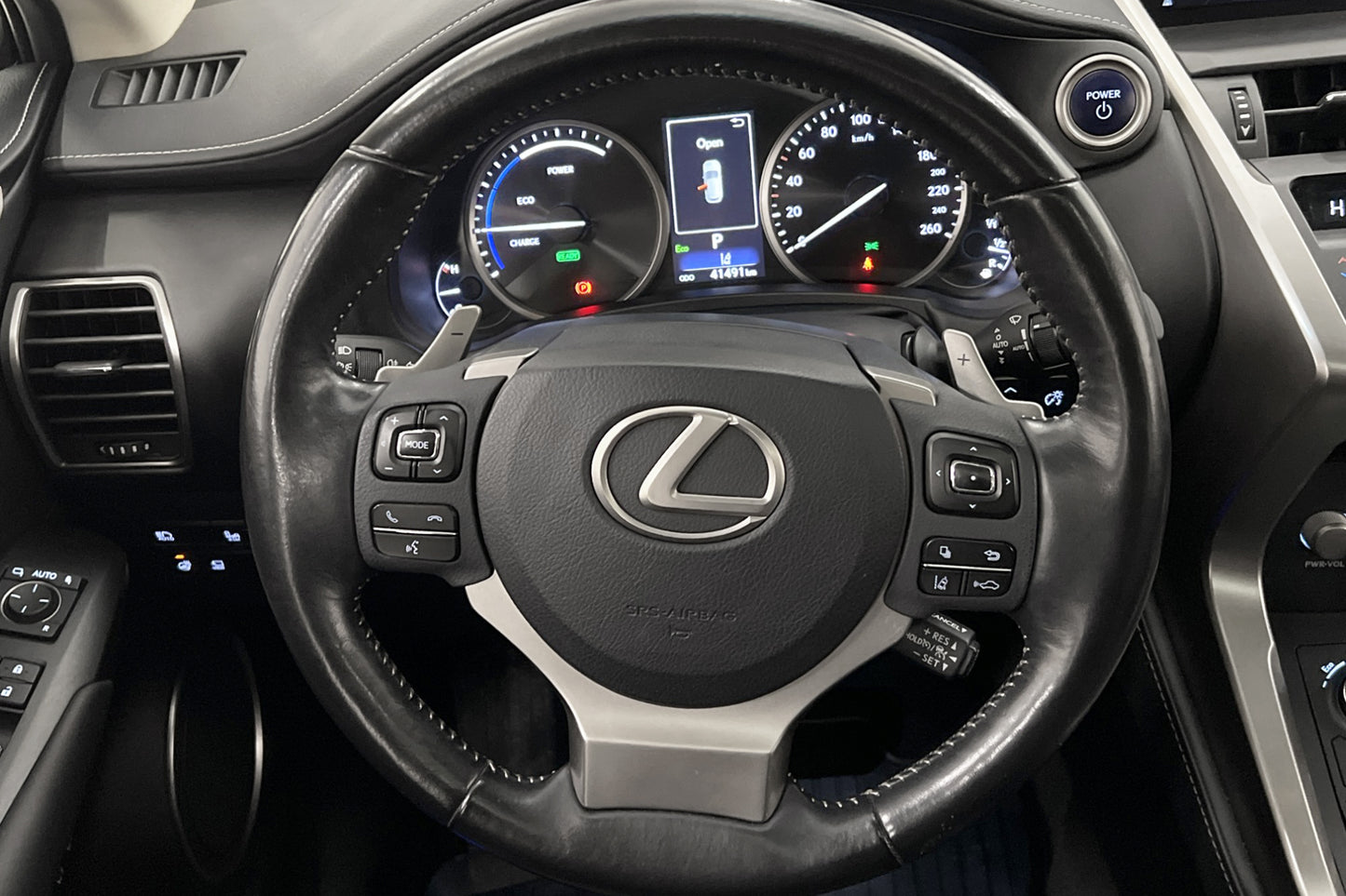 Lexus NX 300h AWD 197hk Luxury 360° HuD Skinn Navi