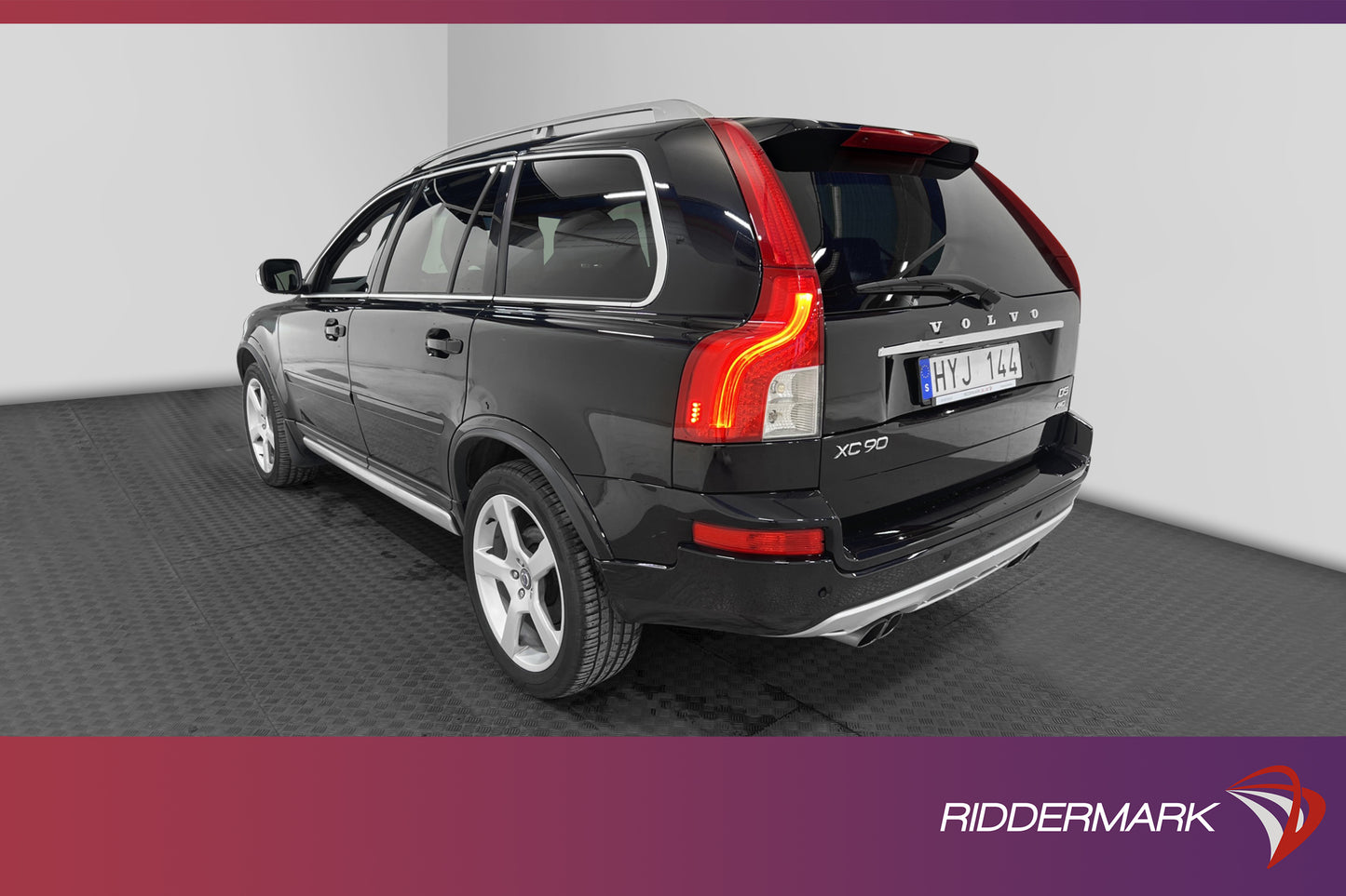 Volvo XC90 D5 AWD 200hk R-Design 7-sits VOC Värmare Taklucka