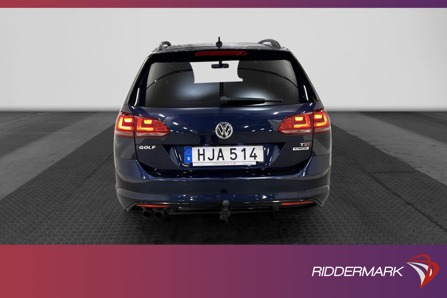 Volkswagen Golf 1.4 TSI 140hk R-line Värmare Bkamera Drag