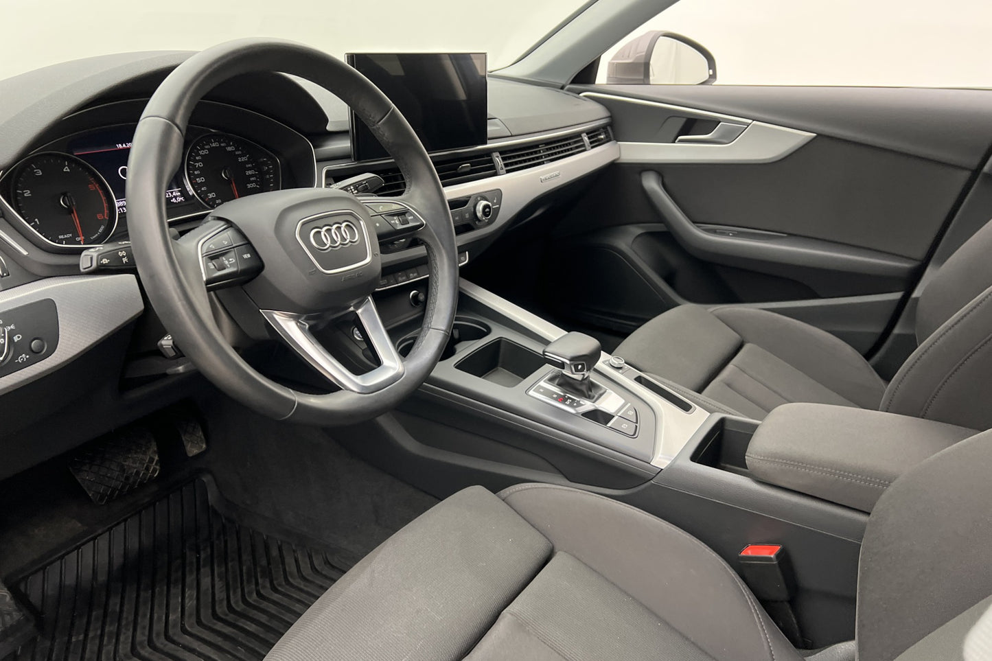 Audi A4 40 TDI 204hk Quattro Värmare Navi Drag 0,45l/mil