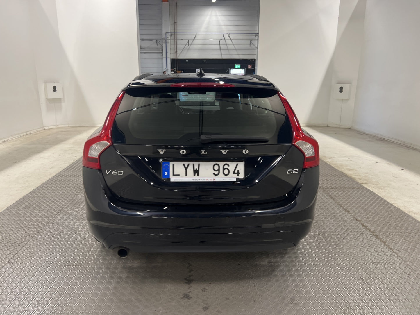 Volvo V60 D2 115hk Kinetic Låg Skatt Välservad 0,41l/mil