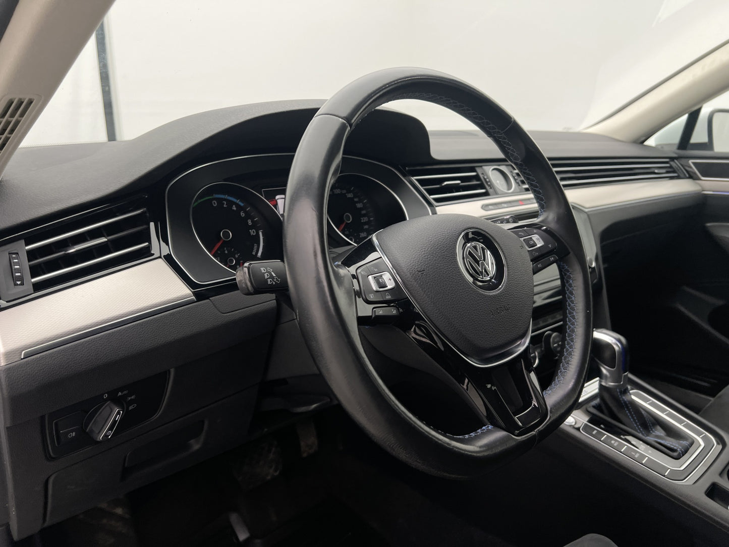 Volkswagen Passat GTE 218hk Backkamera Dragkrok CarPlay