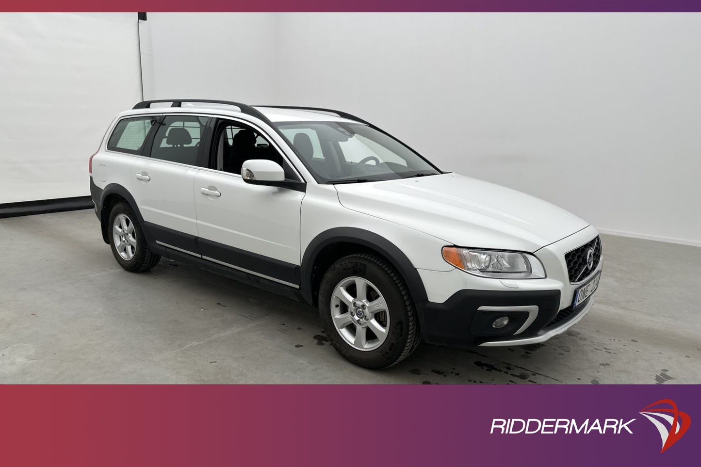 Volvo XC70 D4 AWD 181hk Momentum Värmare Rattvärme Dragkrok