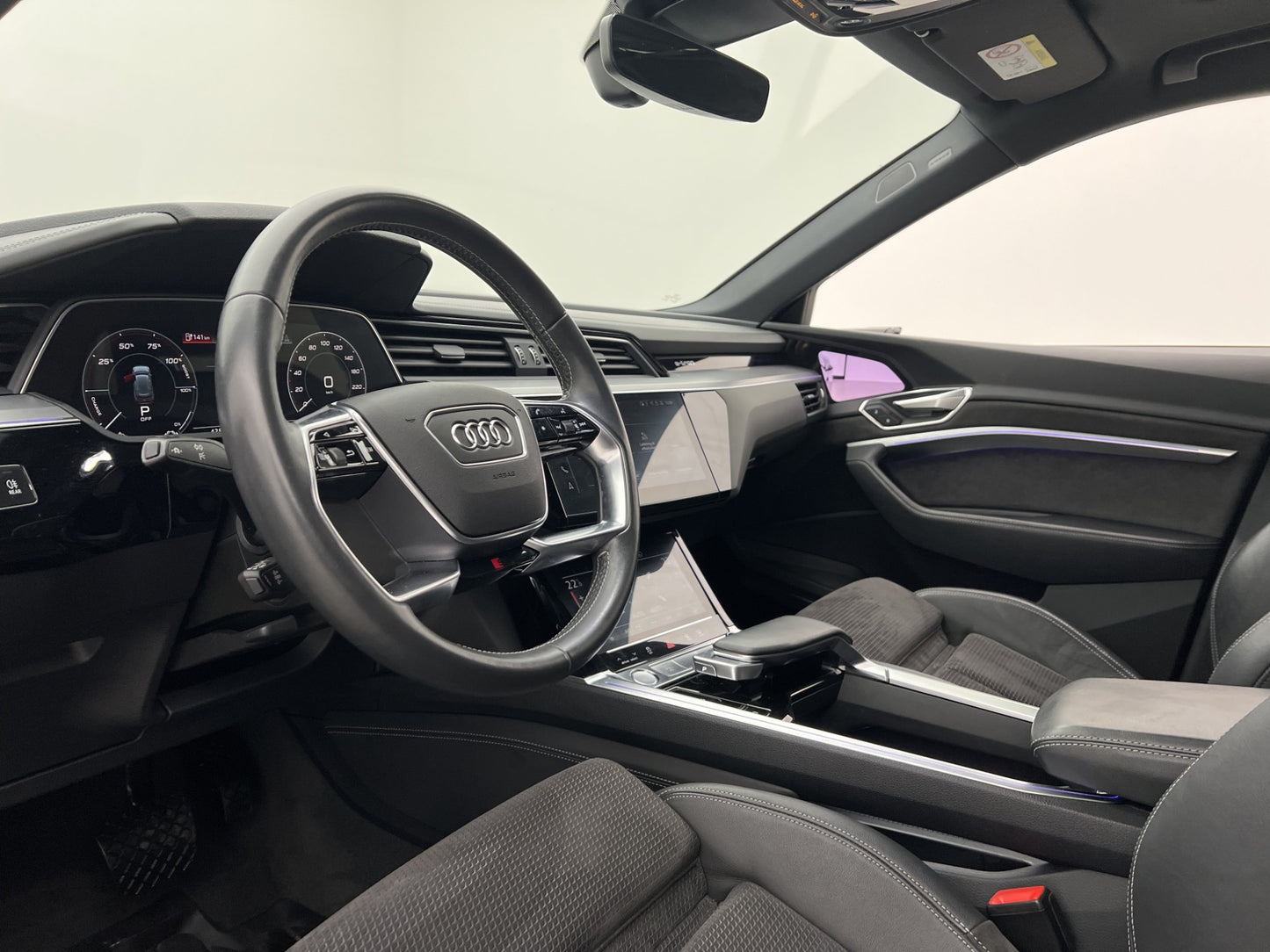 Audi E-Tron Quattro 55 S-Line 360 Virtuella spegla Pano Drag