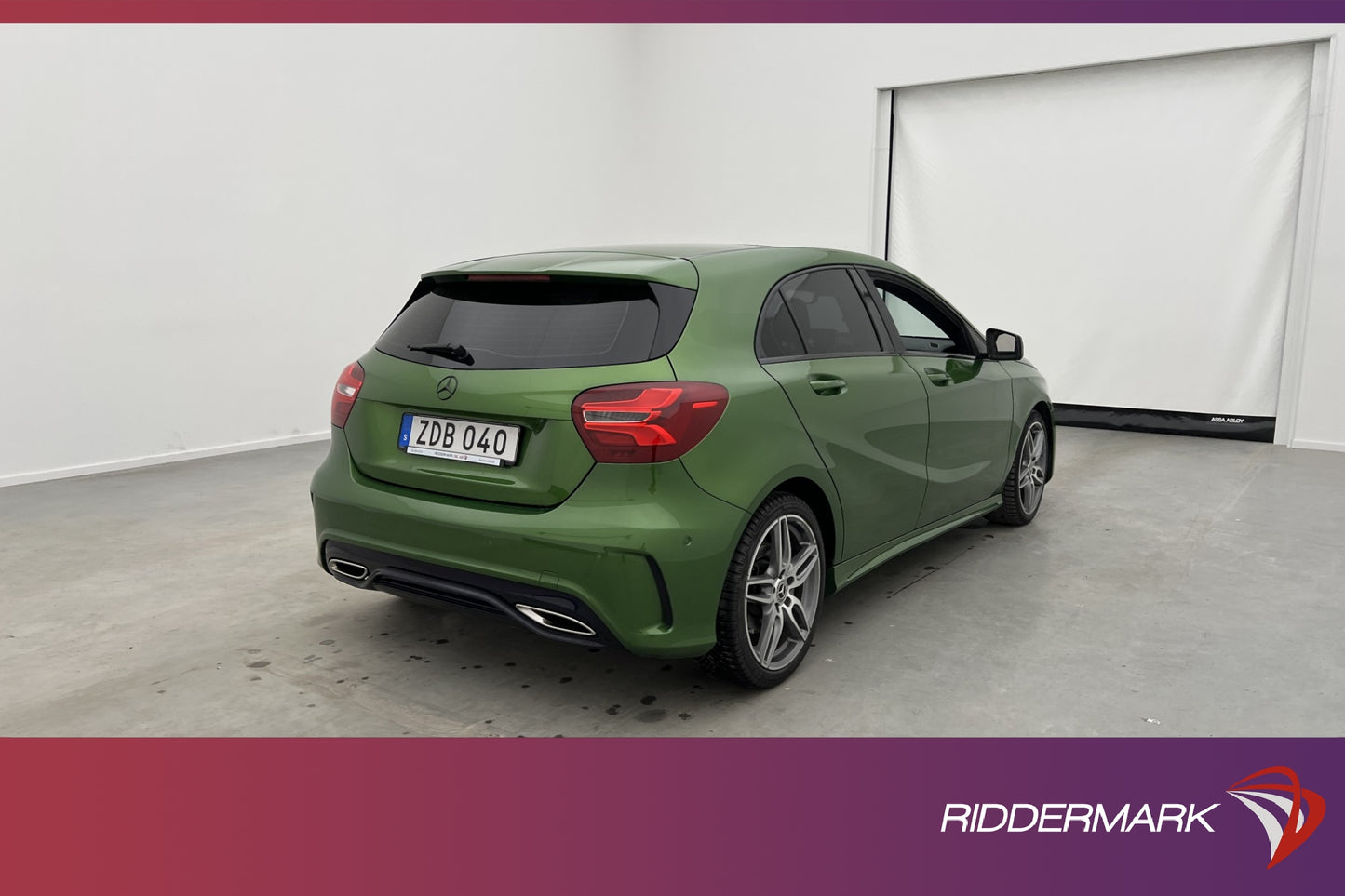 Mercedes-Benz A 220 4MATIC 184hk AMG Panorama Backkamera